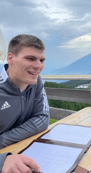 WhatsApp Image 2024-08-31 at 15.37.27